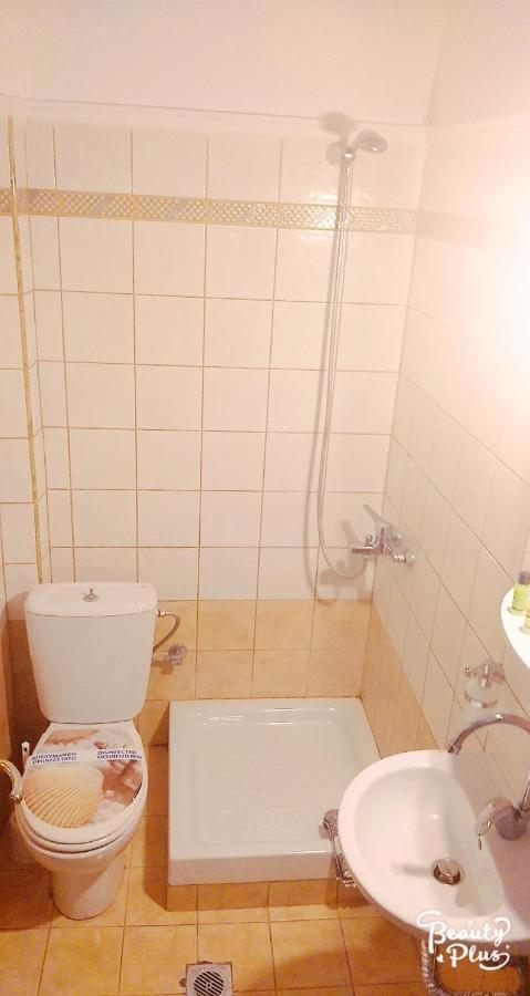 Studio Garden Apartman Nea Kallikrateia Kültér fotó