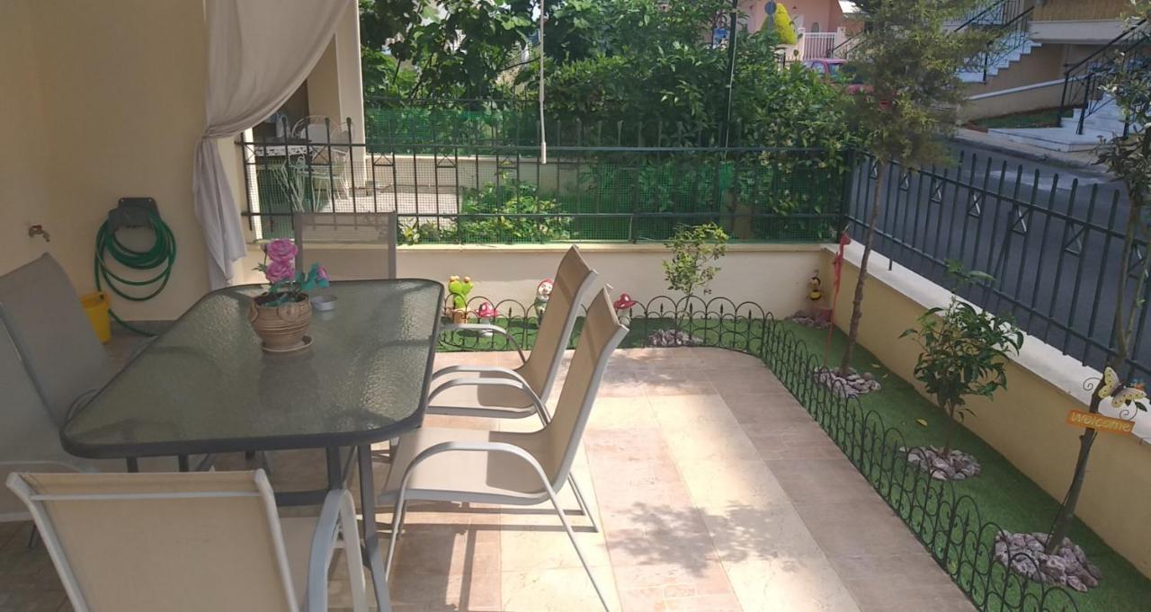 Studio Garden Apartman Nea Kallikrateia Kültér fotó