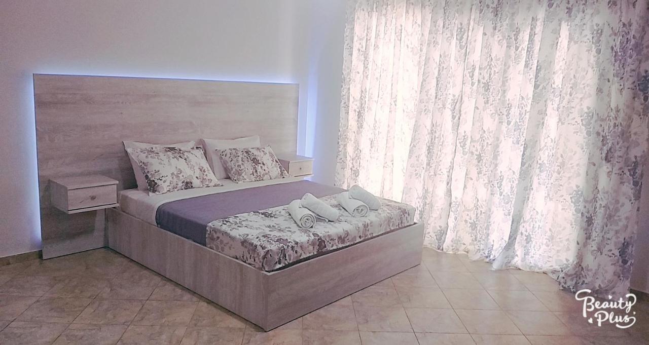 Studio Garden Apartman Nea Kallikrateia Kültér fotó